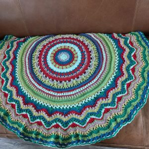 Crocheted Cookie Throw in a perfect circle