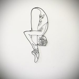 Dancers Stretch Wire Wall Art