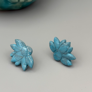 Faux Turquoise Half Flower Stud Earrings