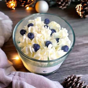 Winterberries of Uranus Candle