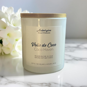 Coconut, Sandalwood & Vanilla Soy Candle / Bougie Voile de Coco, 227 g.