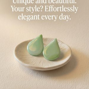 Elegant Teardrop Earrings: A Touch of Timeless Grace