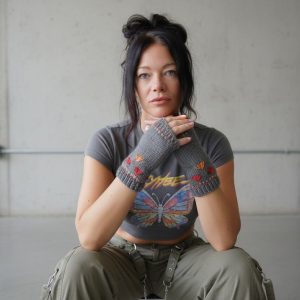 Gray Orange Floral Hantknitted Seamless Gloves Mittens